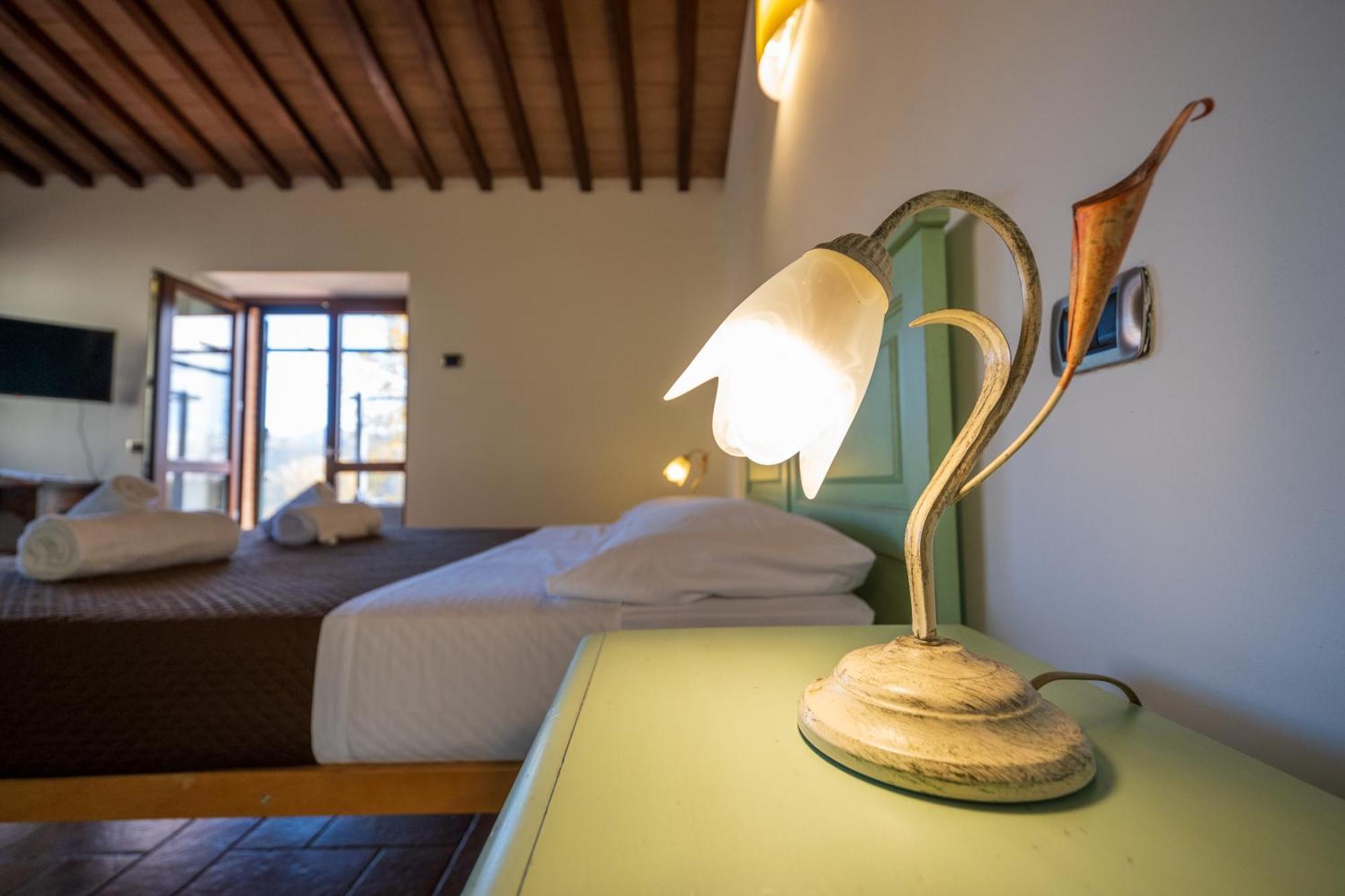 Agriturismo Borgo Biaia Camporgiano Dış mekan fotoğraf