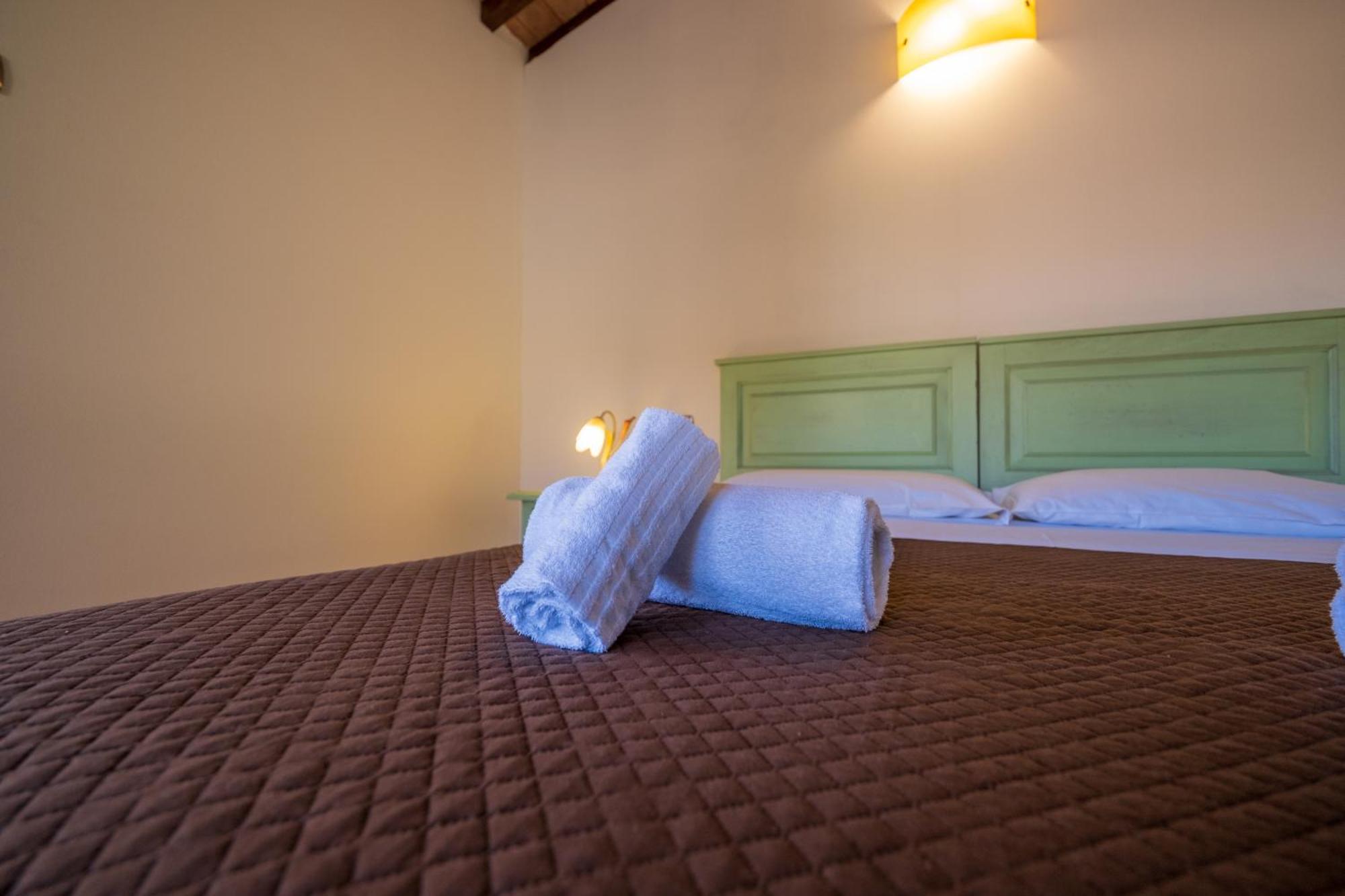 Agriturismo Borgo Biaia Camporgiano Dış mekan fotoğraf