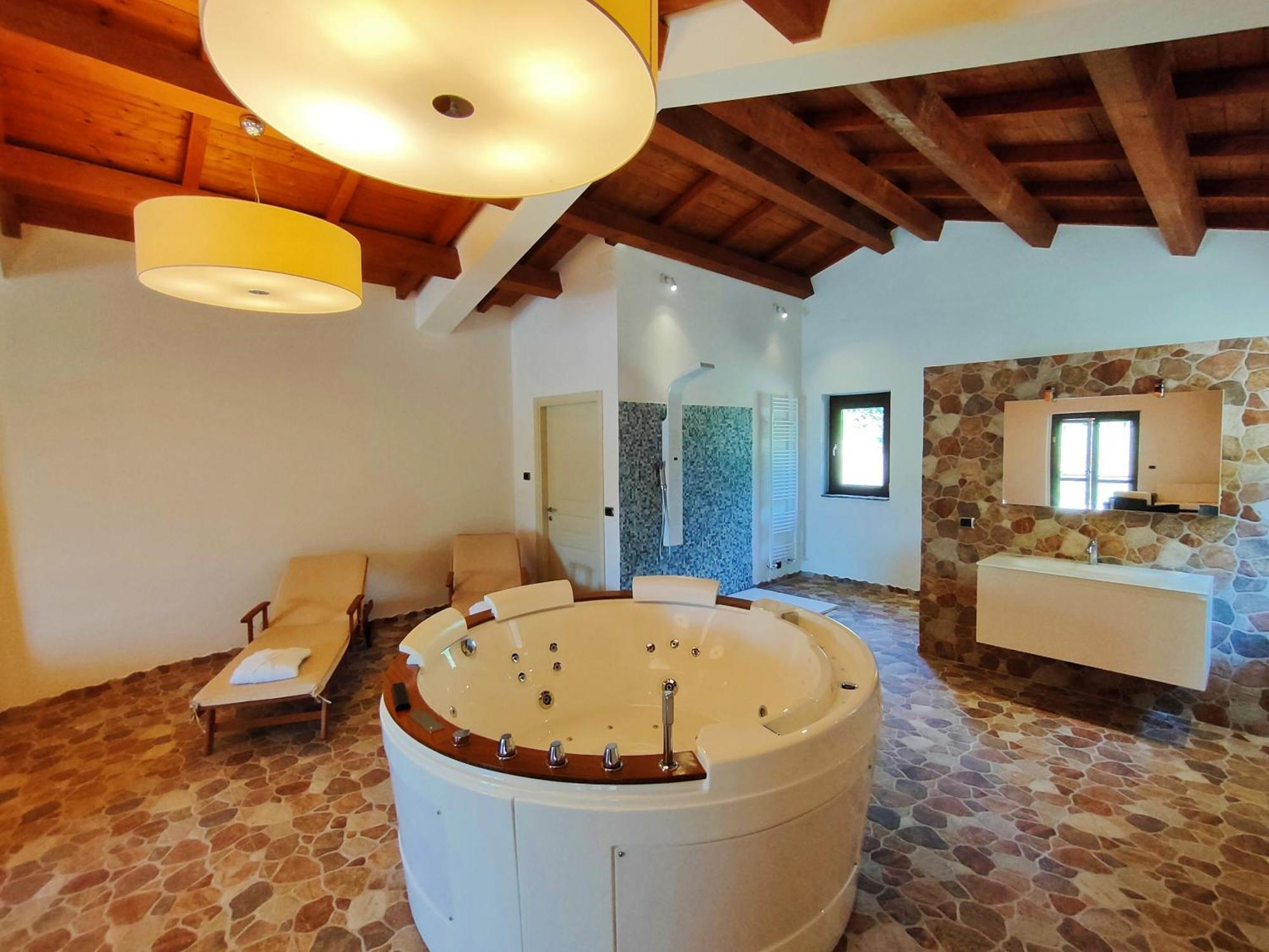 Agriturismo Borgo Biaia Camporgiano Oda fotoğraf